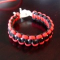 how to make a paracord bracelet