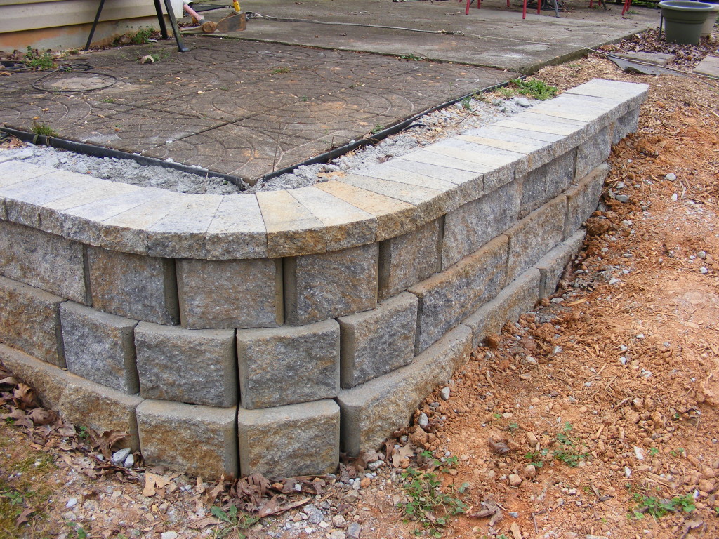 build a simple retaining wall
