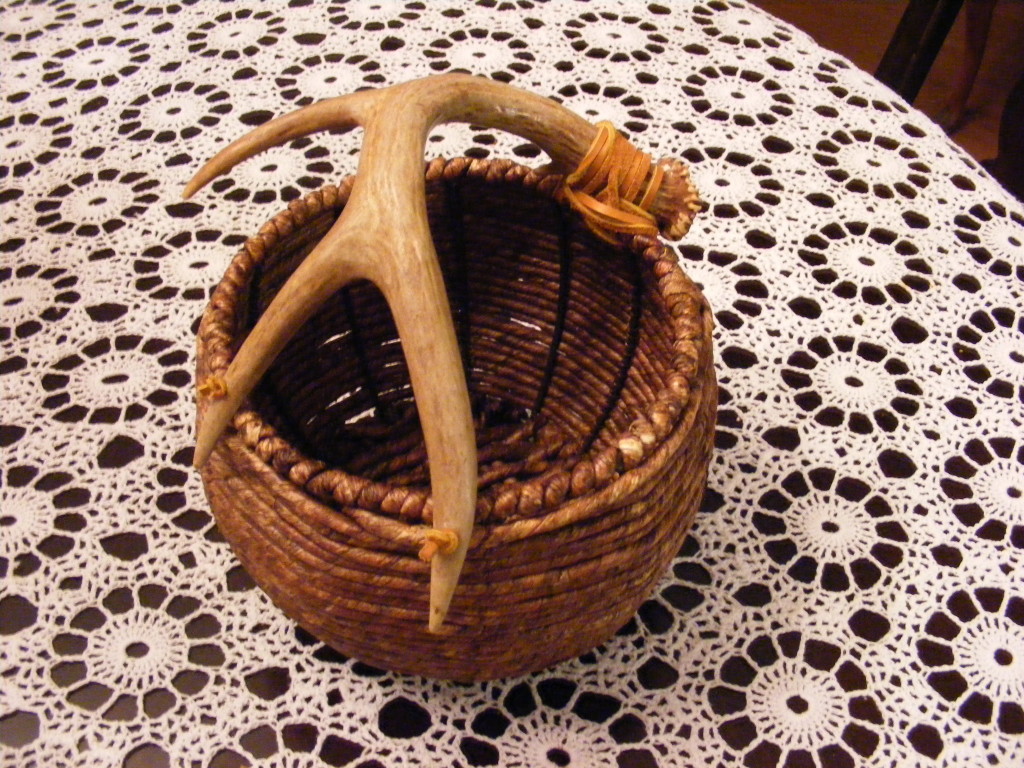 antler handle basket