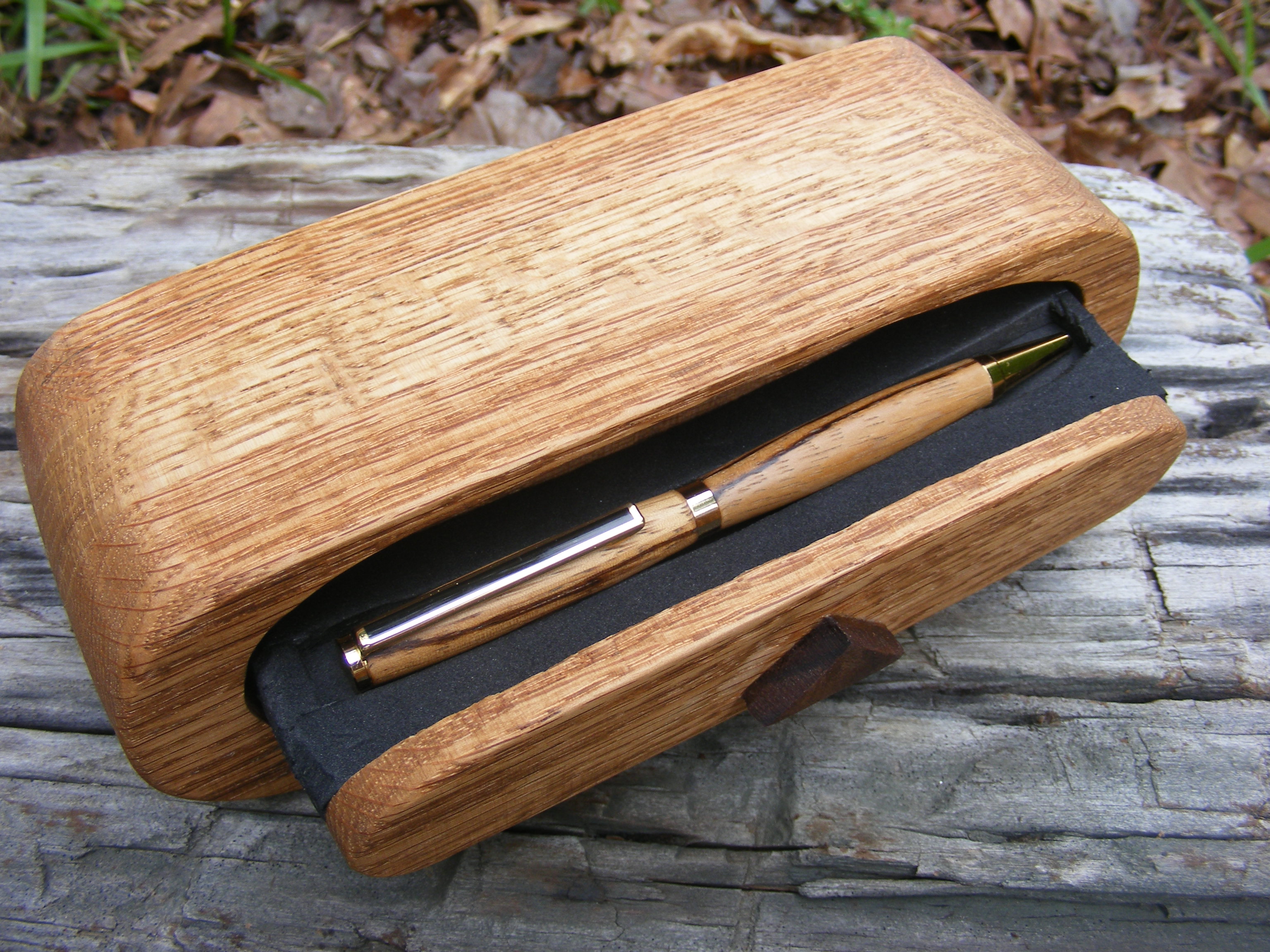 Wooden Pen- Single Piece w/One Wood (Walnut)- Handmade- Solid Wood, Wood  Pen Handmade, Exotic Wood Pens, Exquisite Wood Pen, Unique Pen