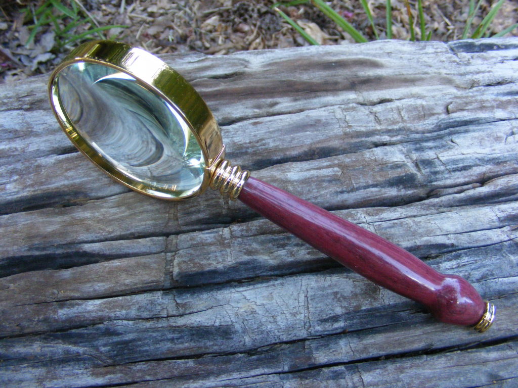 make a magnifying glass