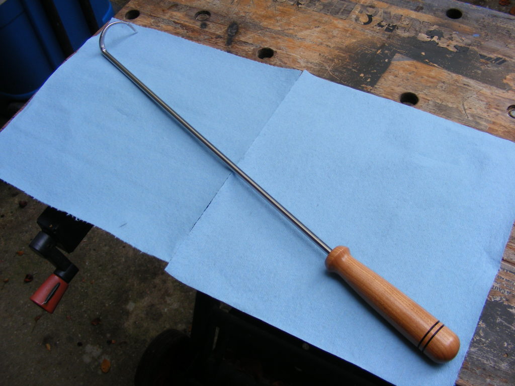 how to make a pig tail flipper