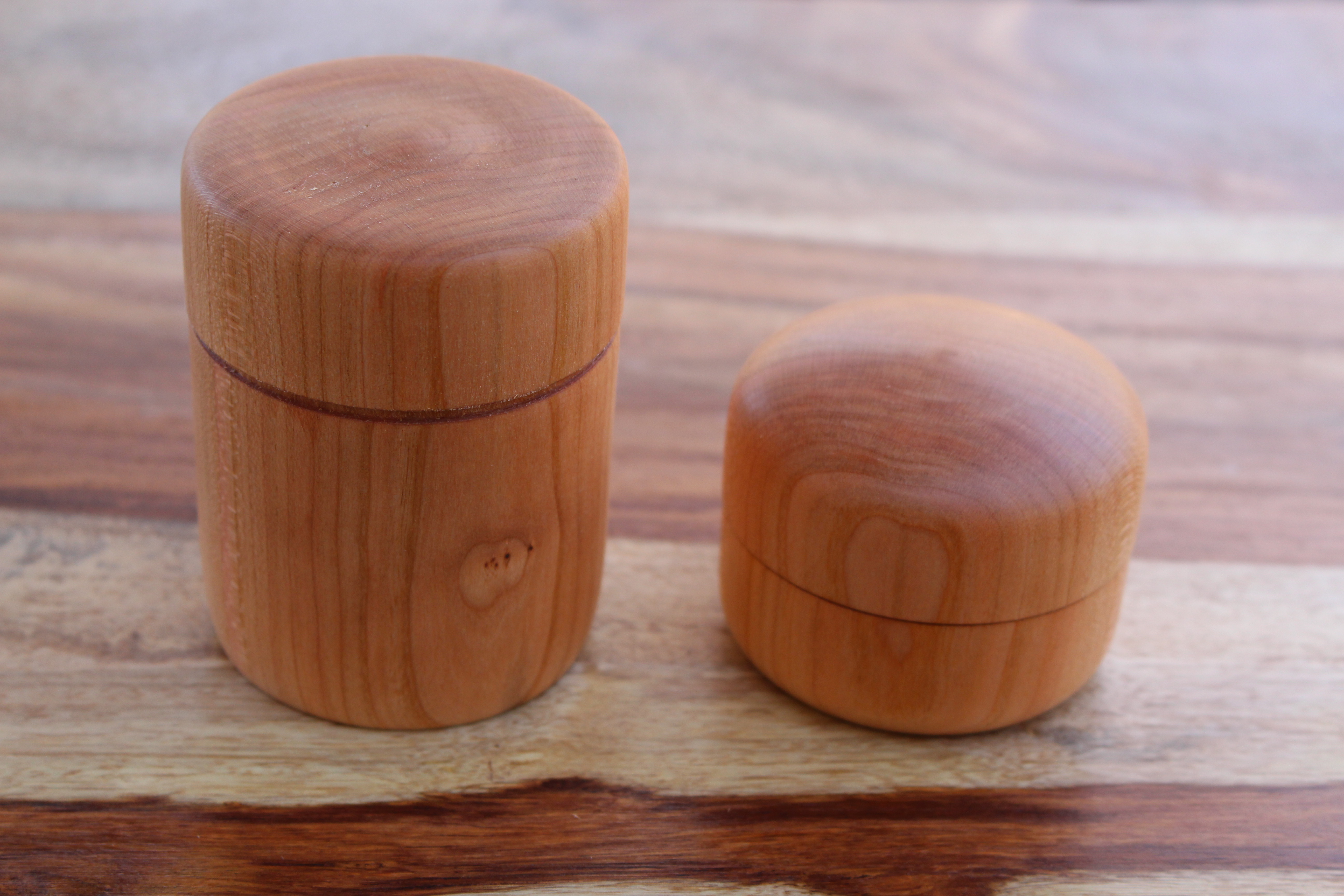 turning a lidded box