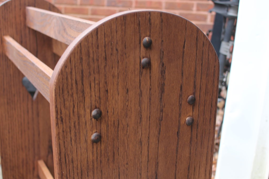 staining the quilt rack